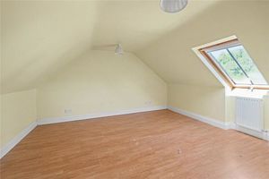 Bedroom- click for photo gallery